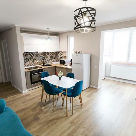Sunshine Apartament Targu Mures Exterior photo